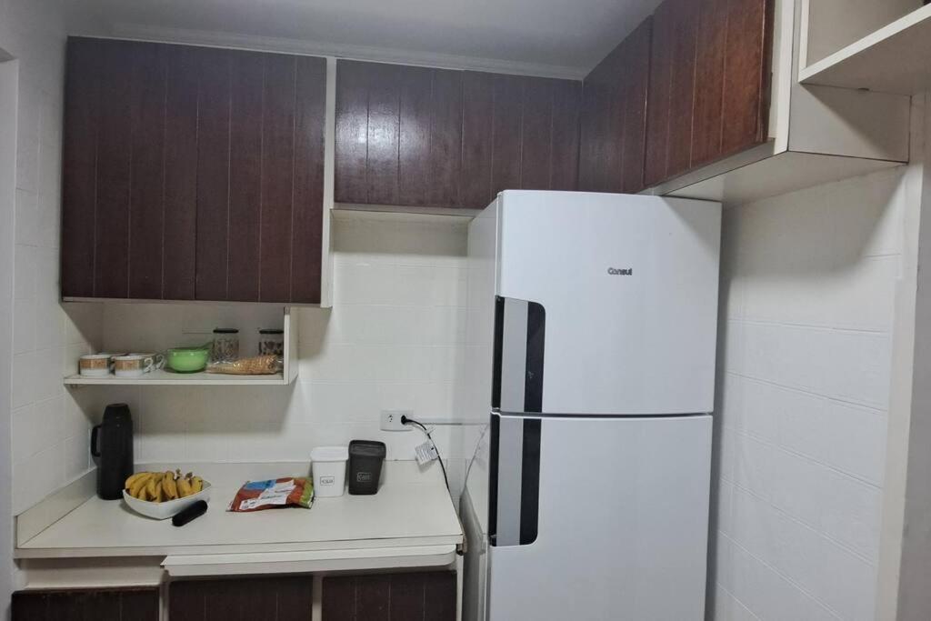 Apartamento Charmoso A 400Mts Da Praia Da Enseada 과루자 외부 사진