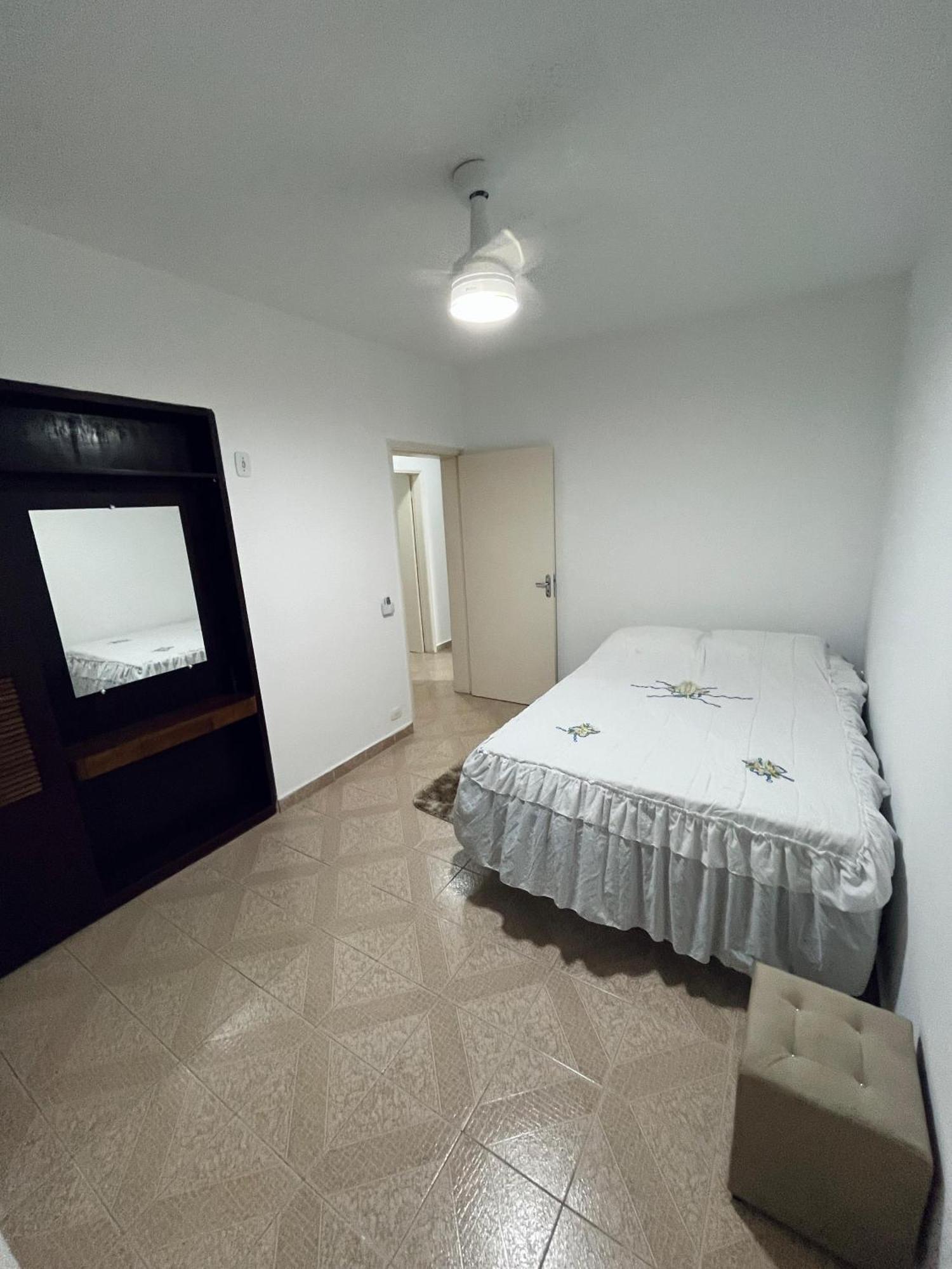 Apartamento Charmoso A 400Mts Da Praia Da Enseada 과루자 외부 사진