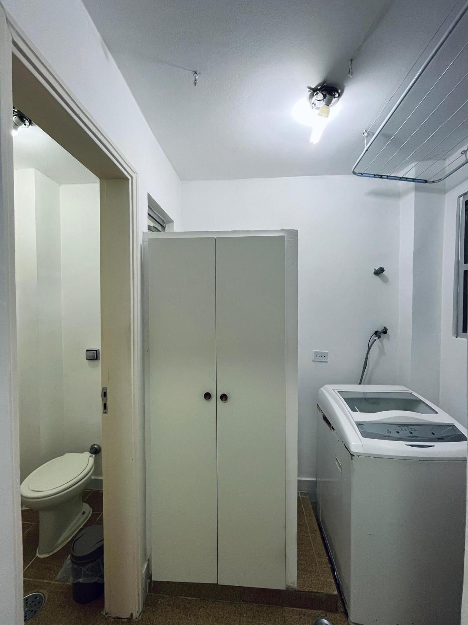 Apartamento Charmoso A 400Mts Da Praia Da Enseada 과루자 외부 사진